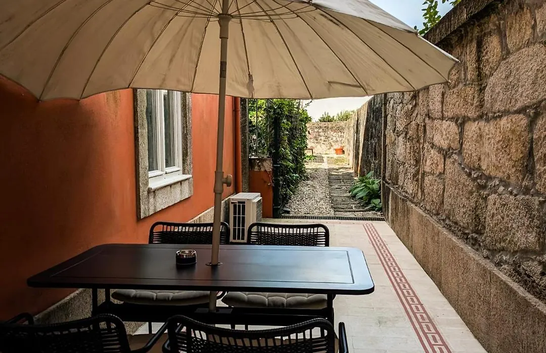 Liiiving In Porto | Central Garden Flat-1