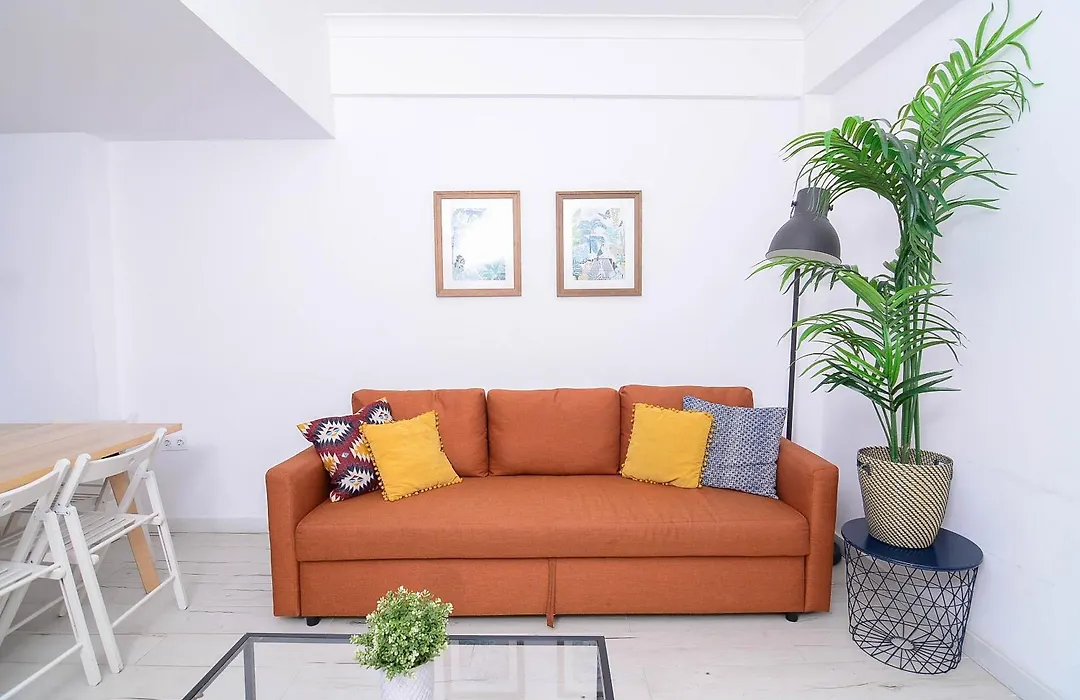 Travel And Live Apartments-1