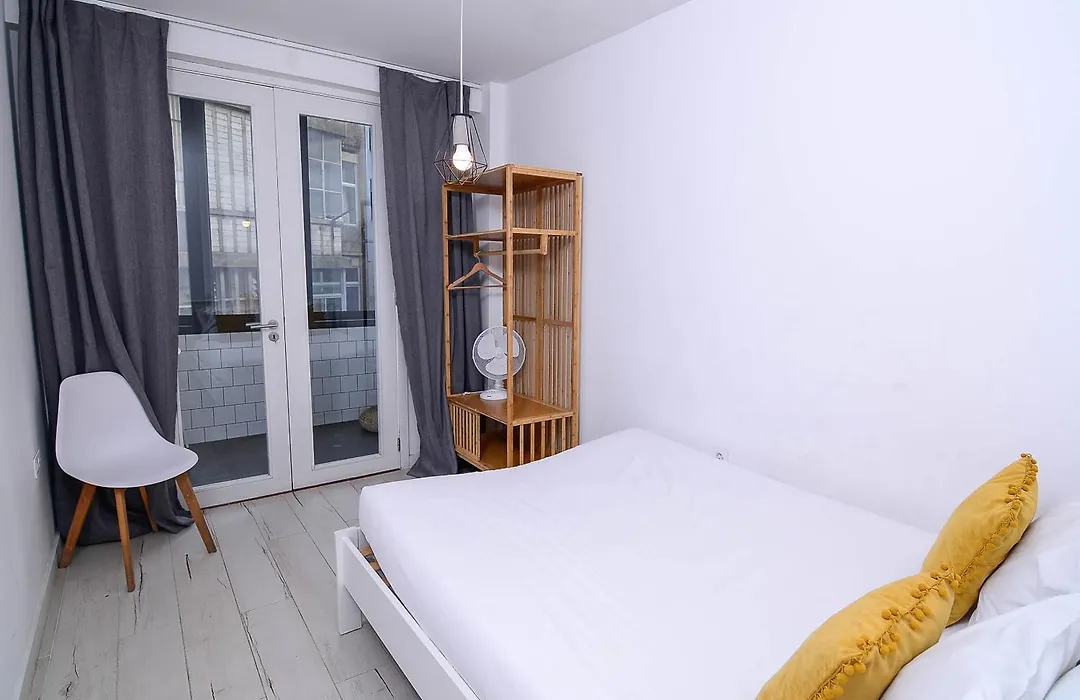 Travel And Live Apartments-1