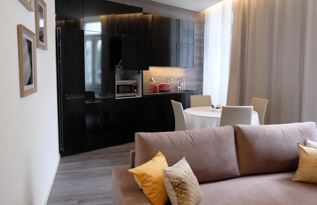 Letheshome Apartments-1