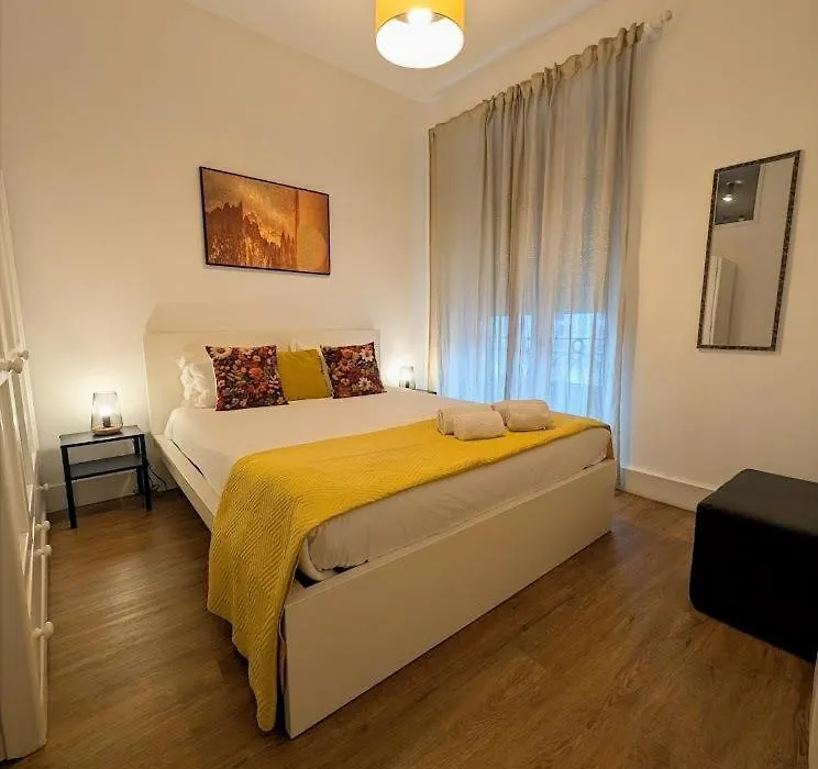 Beautiful Infante Apartment-1
