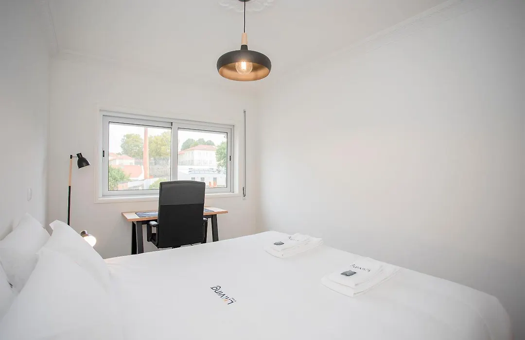 Liiiving In Porto - Modern Design Home - Kids Friendly-1