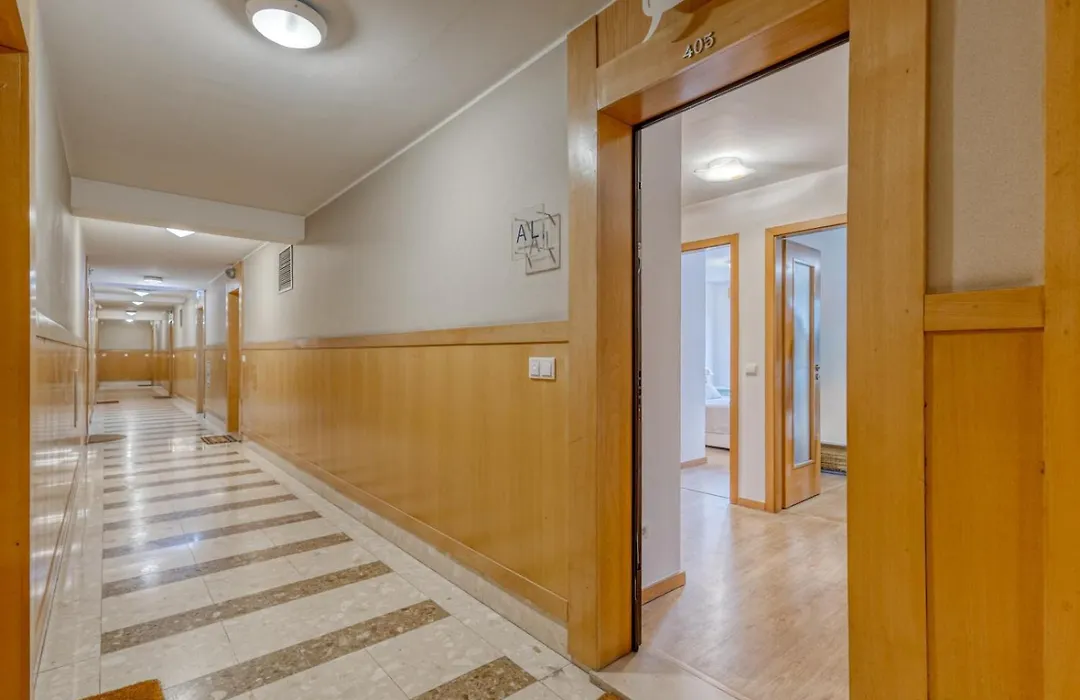 Atlantico Flat-1