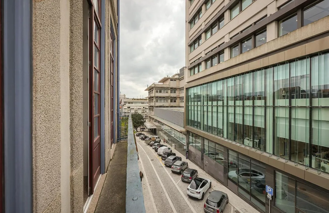Aliados Town Hall Central Apt By Luxistay-1
