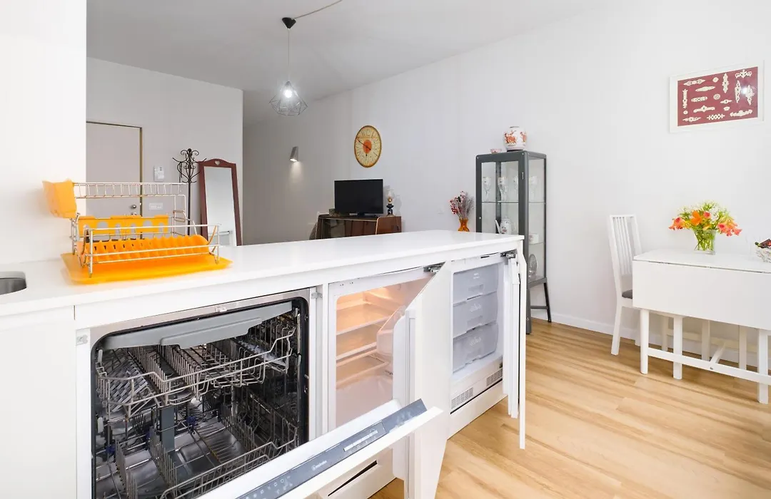 Miguel Bombarda - Porto Houses&Suites-1