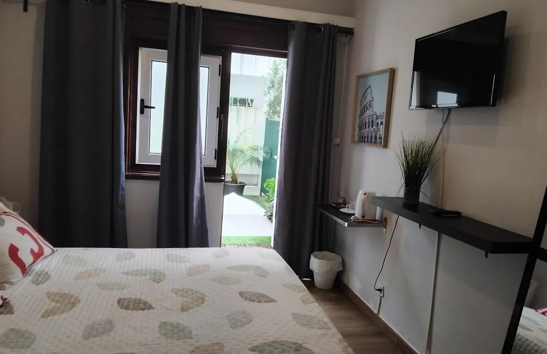 Suítes Room-1