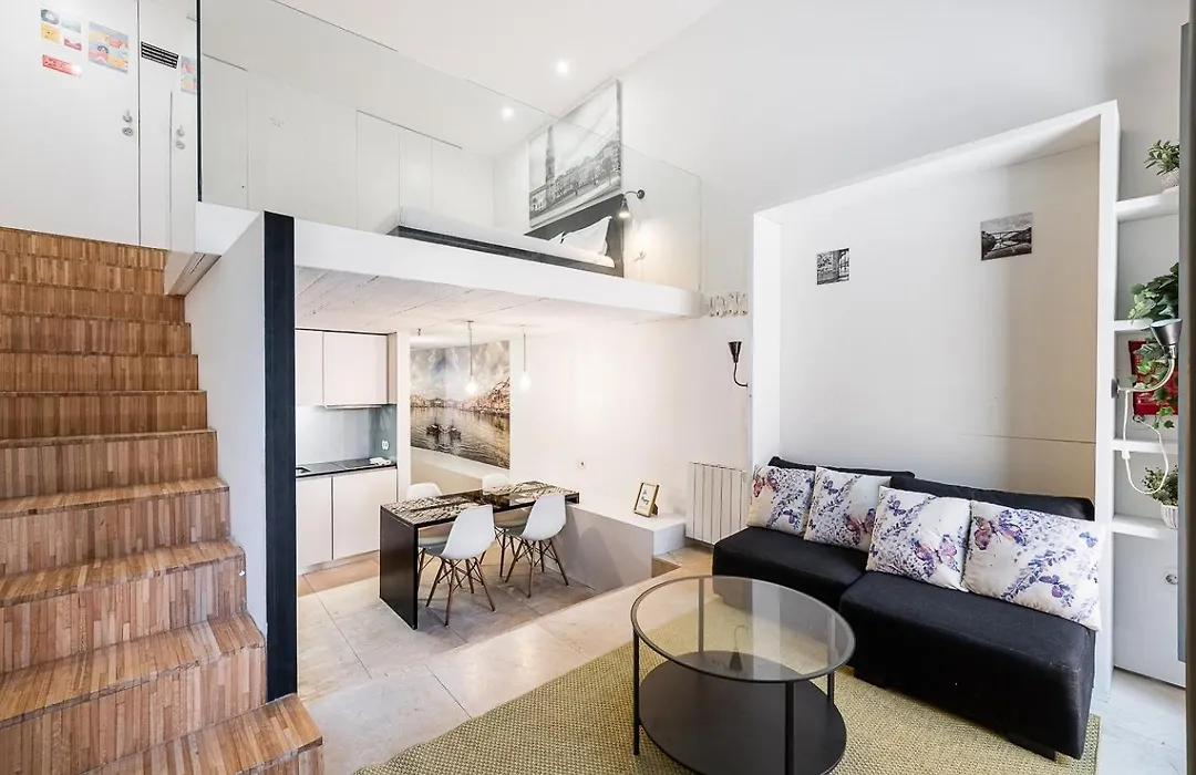 Guestready - Cathedral Design Apartments-1