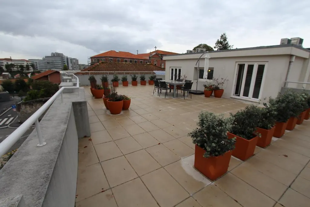 Opo.Apt - Art Deco Apartments In Oporto'S Center-1