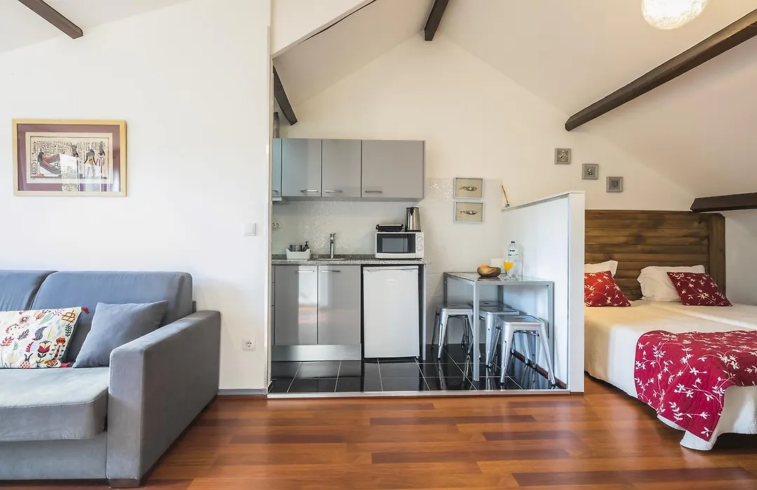 Apartamento A Francos Attic-1