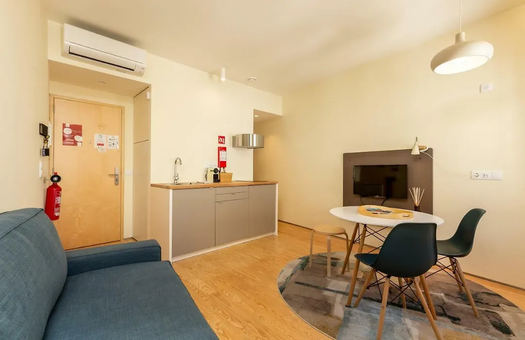 Feel Porto Codecal Apartments-1