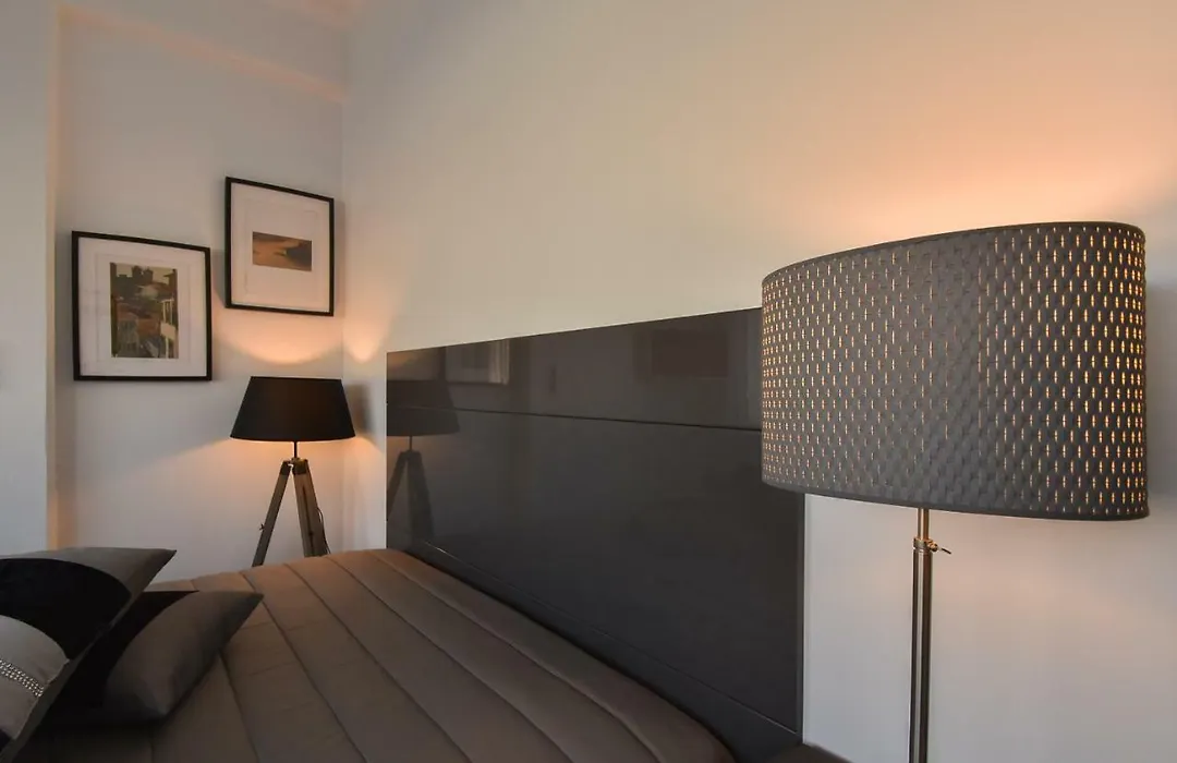 Oporto Batalha Residence Free Parking-1