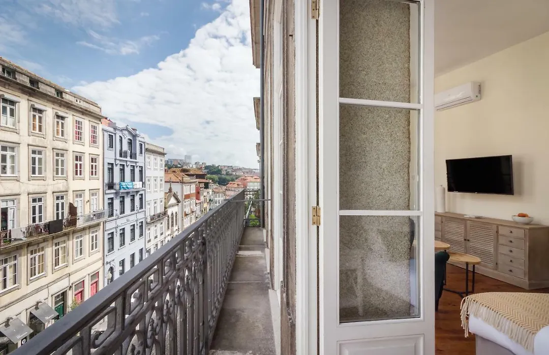 FAISAMA • Porto Apartments-1