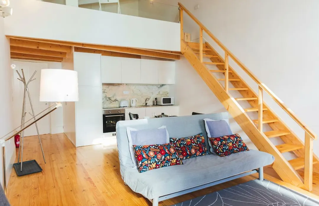 Aposentus -Romantic Mezzanine Apartment With A Balcony-1