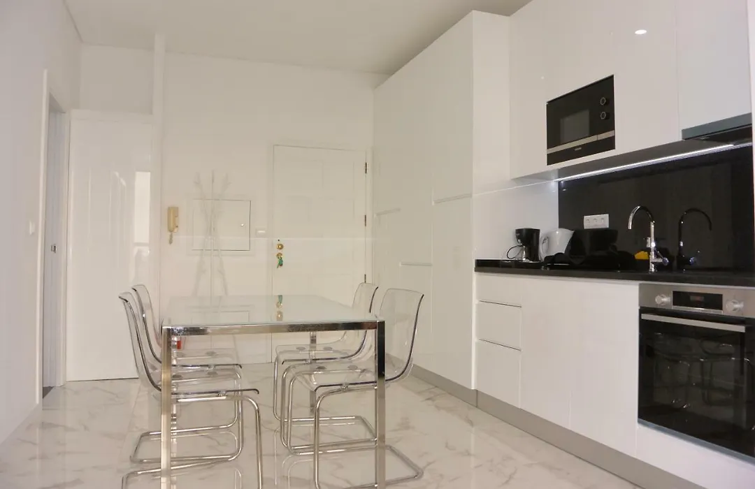 Alvarinho Apartment for 4, VB flats in Bolhão-1