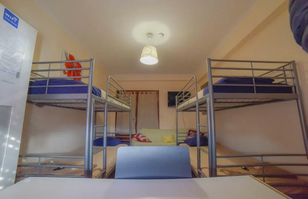 Quarto Com 4 Camas-1