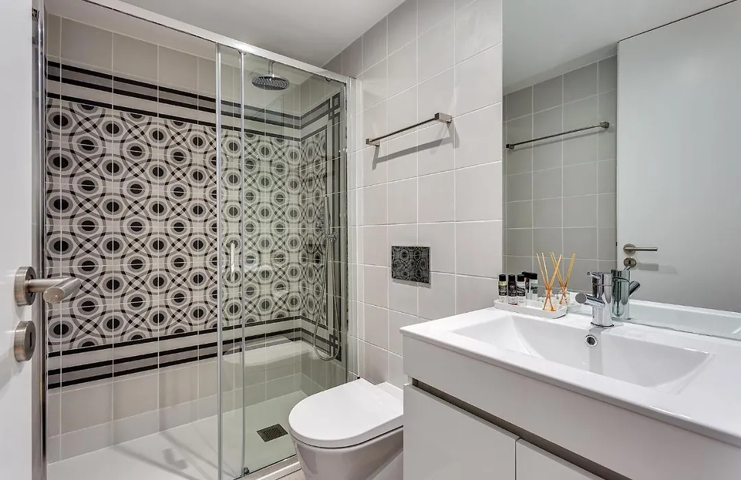 Hopstays Oporto Tiles 2 - City Center Duplex-1