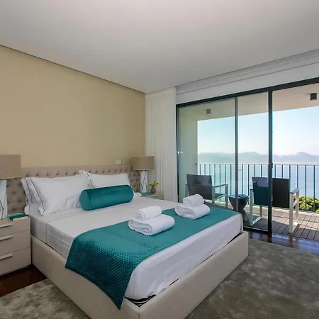 Lovelystay - Luxury 2Br Duplex Apartment In Foz Porto-2