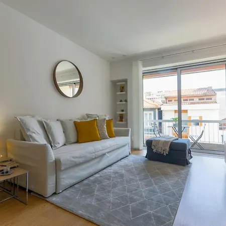 Trindade Family Apartment W/ Parking Place-3