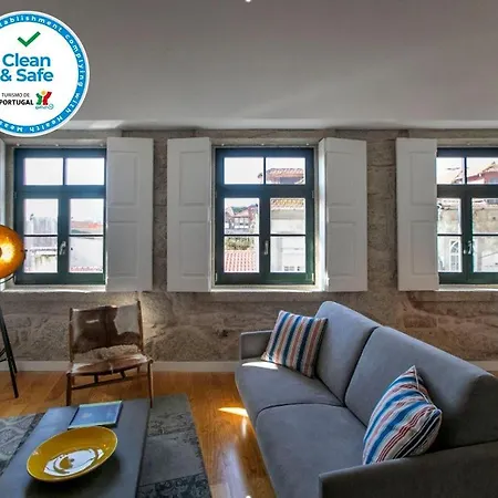 Modern 18Th Century Flat-3
