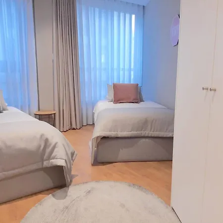 LF Porto Camélia Deluxe Apartment, by LF Apartments-2