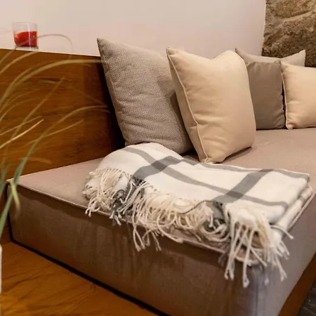 Stay In Apartments - D. Hugo 23-2