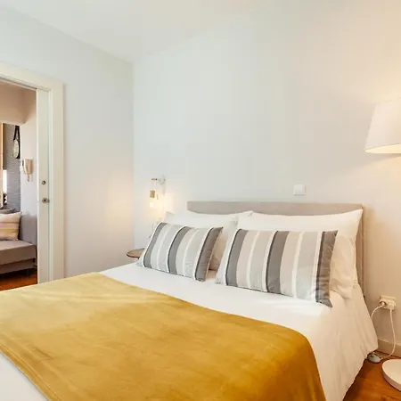 D&S - Ribeira Premium Apartments-3
