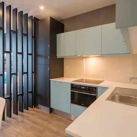 NEW! Galé Apartment (wifi, parking) 447-2
