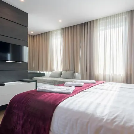 NEW! Galé Apartamento (Wi-Fi, estacionamento) 607-2