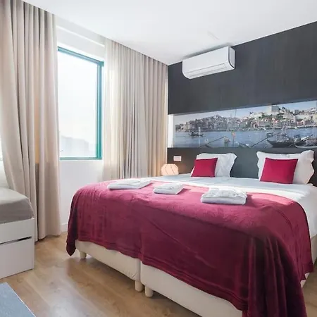 NEW! Galé Apartamento (Wi-Fi, estacionamento) 607-2