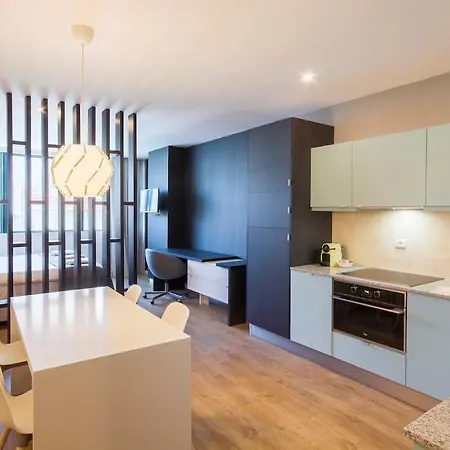 NEW!! Galé 408 Center Apartamento (Wi-Fi, estacionamento)-3