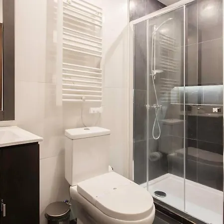 446 Gale Modern Apartment Elevator,Parking-2