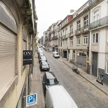 Almada Studios&Suites-3
