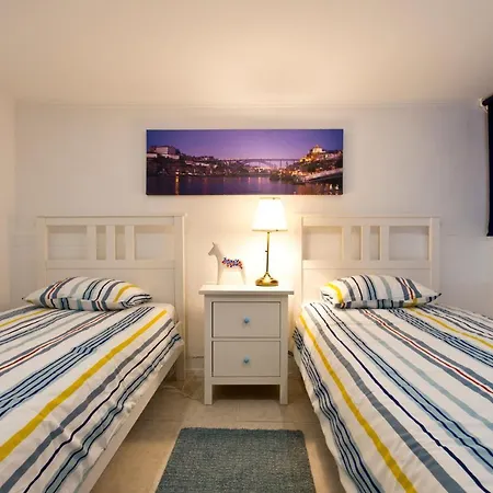 Oporto Blue Trindade - Magical Citycenter Apartment-2