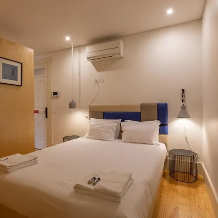 Orm - Almada Balcony Apartment-2