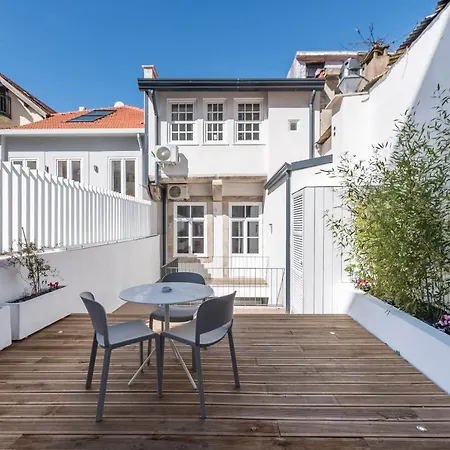 Backyard Palace Terrace-3