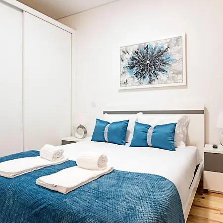 Lóios 1BR Flat Downtown by LovelyStay-2