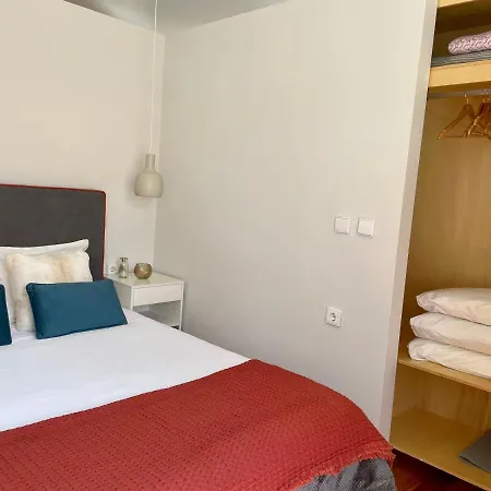 Santo António Elegant Flat-3