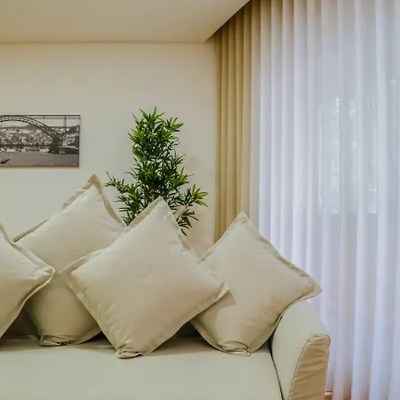 Spot Apartments Trindade-3