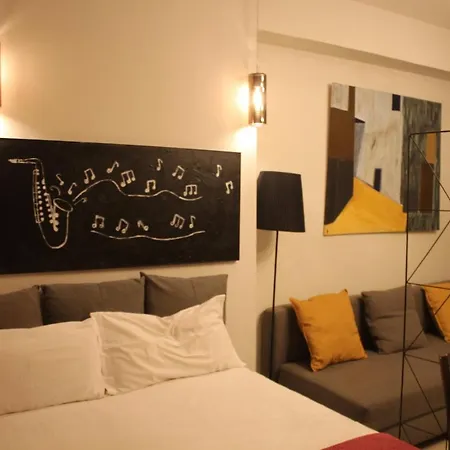Apartment Art Jazz Music-2
