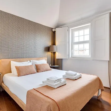 Traca Apartments By Da'Home-3