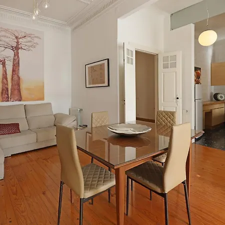 Flh Porto Classic Apartment With Terrace & Parking-3