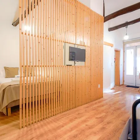 Fontainhas River Residence-3