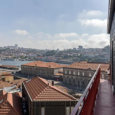 Wonderful Flat Near River W/ Ac By Lovelystay-3