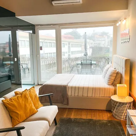 Nip Apartment | Porto City Center Near All Sights-2