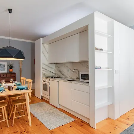Porto Life Studio By Lovelystay-3