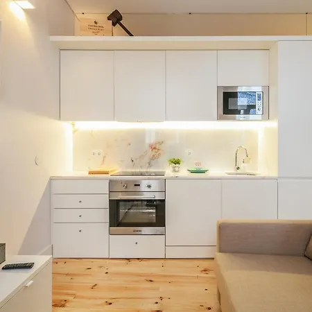Charming T2 By Indulge Porto Flats-2