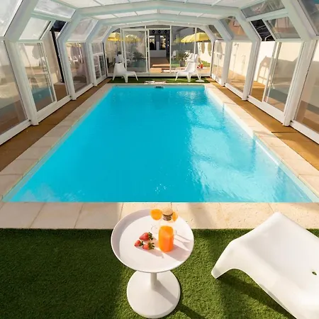 731 Costa Cabral Metro Residence-2