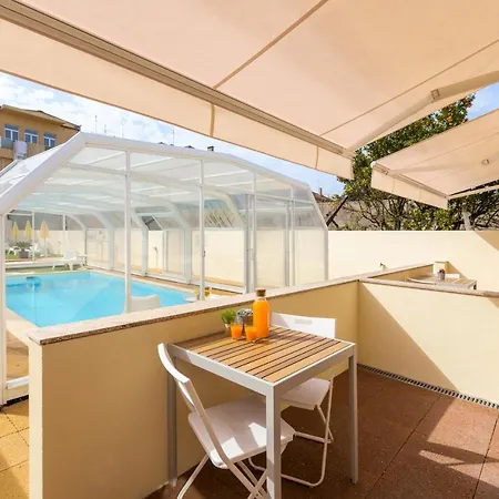 733 Costa Cabral Metro Residence-2