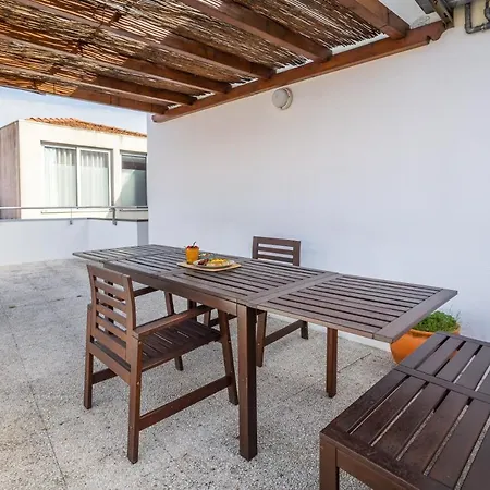 Dream On - Almada Lofts-3