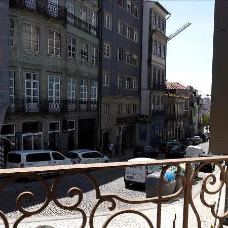 Framer'S House - World'S Oldest Framing Atelier-2